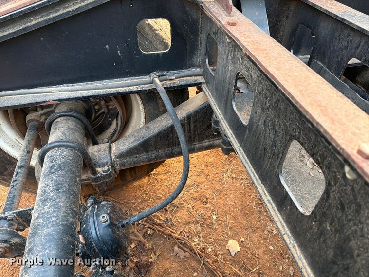 image for item EE1418 1983 Siebert 30T8WDDJ jeep axle