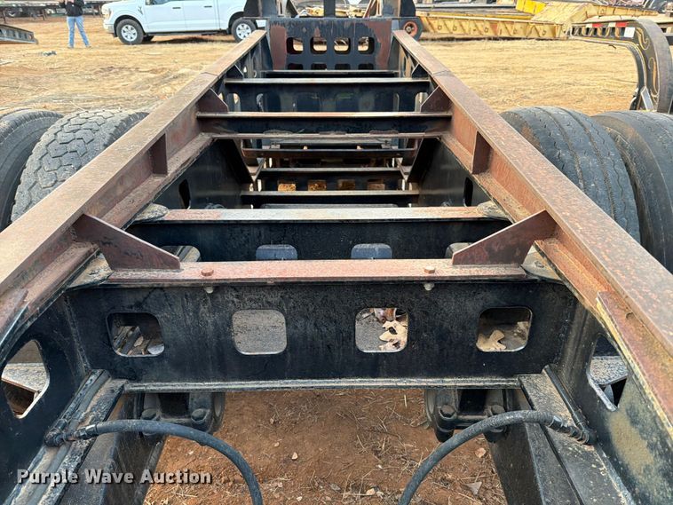 image for item EE1418 1983 Siebert 30T8WDDJ jeep axle