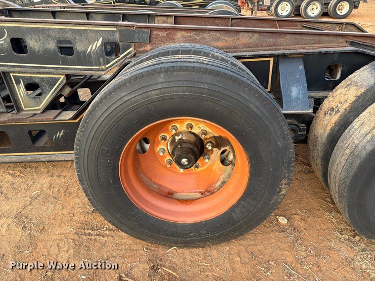 image for item EE1418 1983 Siebert 30T8WDDJ jeep axle