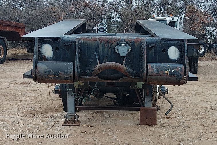 image for item EE1435 Loadcraft JT510JD jeep axle