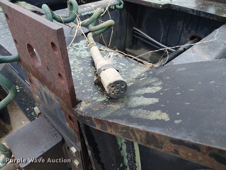 image for item EE1435 Loadcraft JT510JD jeep axle