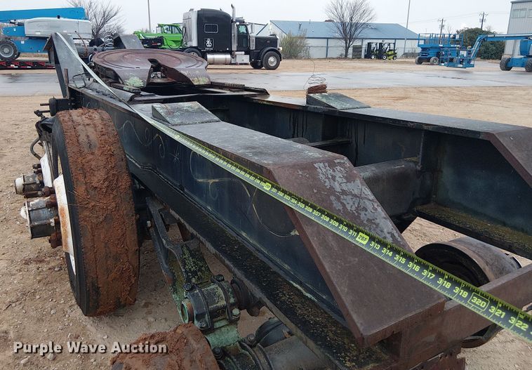 image for item EE1435 Loadcraft JT510JD jeep axle