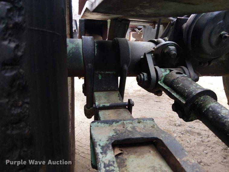 image for item EE1435 Loadcraft JT510JD jeep axle