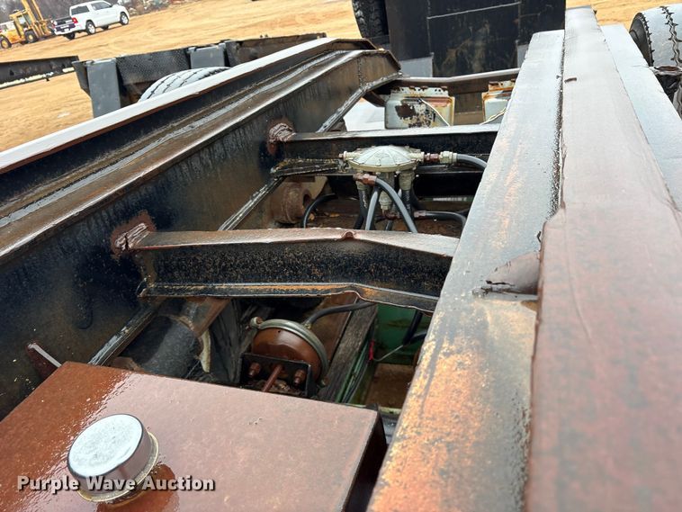 image for item EE1436 1964 Loadcraft M4-910-DDSLB lowboy equipment trailer