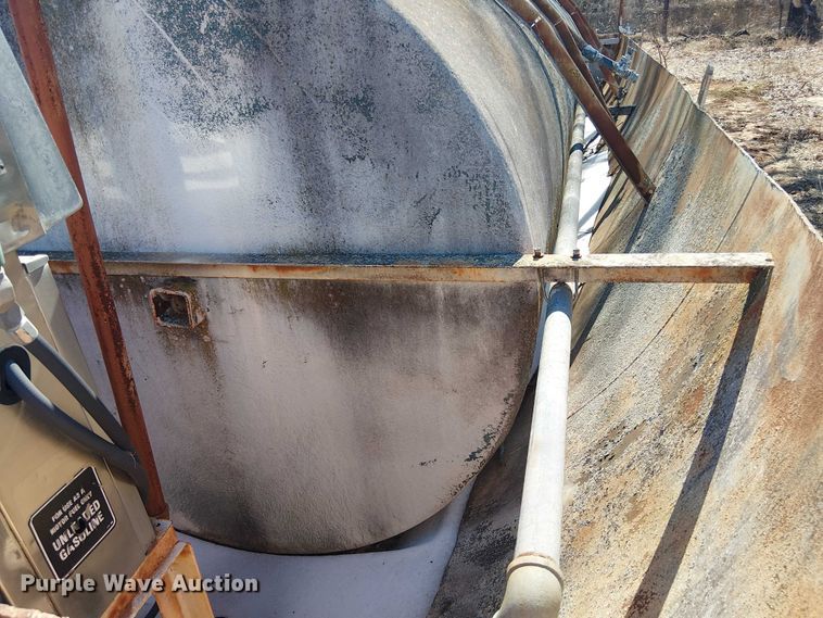 image for item EE1438 Fuel tank