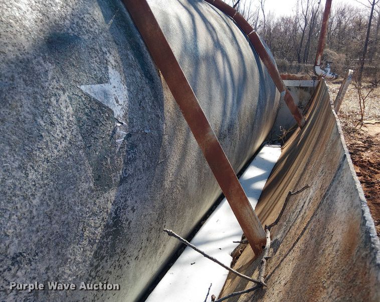 image for item EE1438 Fuel tank