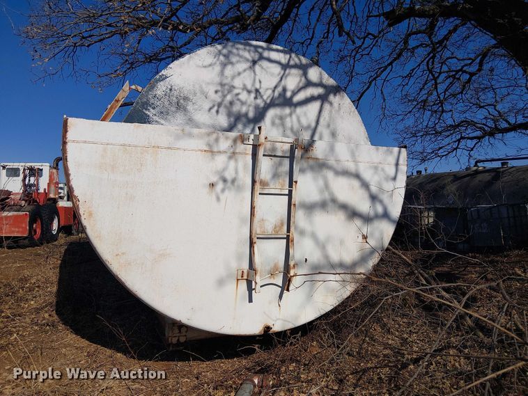 image for item EE1439 Fuel tank