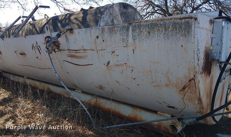 image for item EE1439 Fuel tank