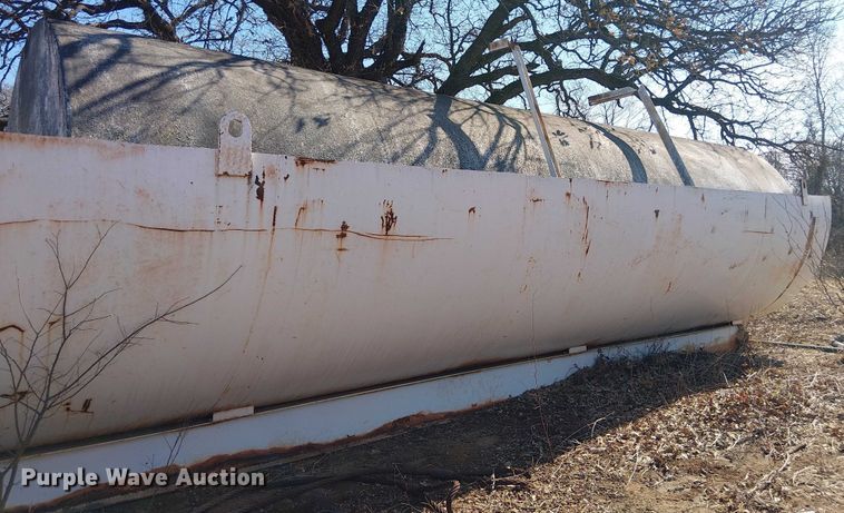 image for item EE1439 Fuel tank