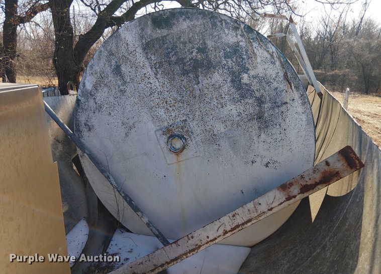 image for item EE1439 Fuel tank