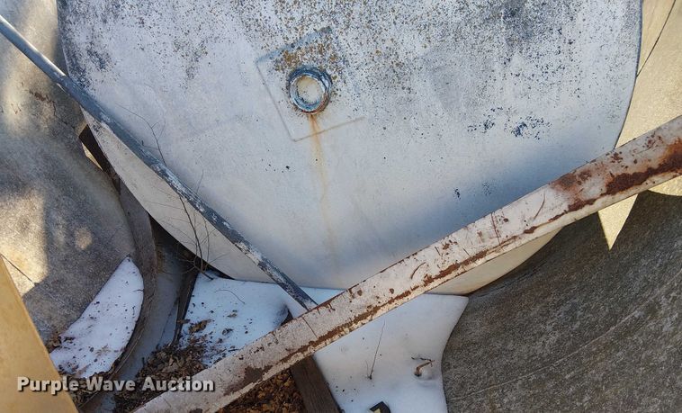 image for item EE1439 Fuel tank