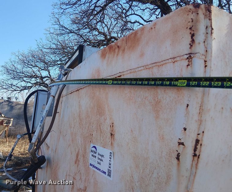 image for item EE1439 Fuel tank