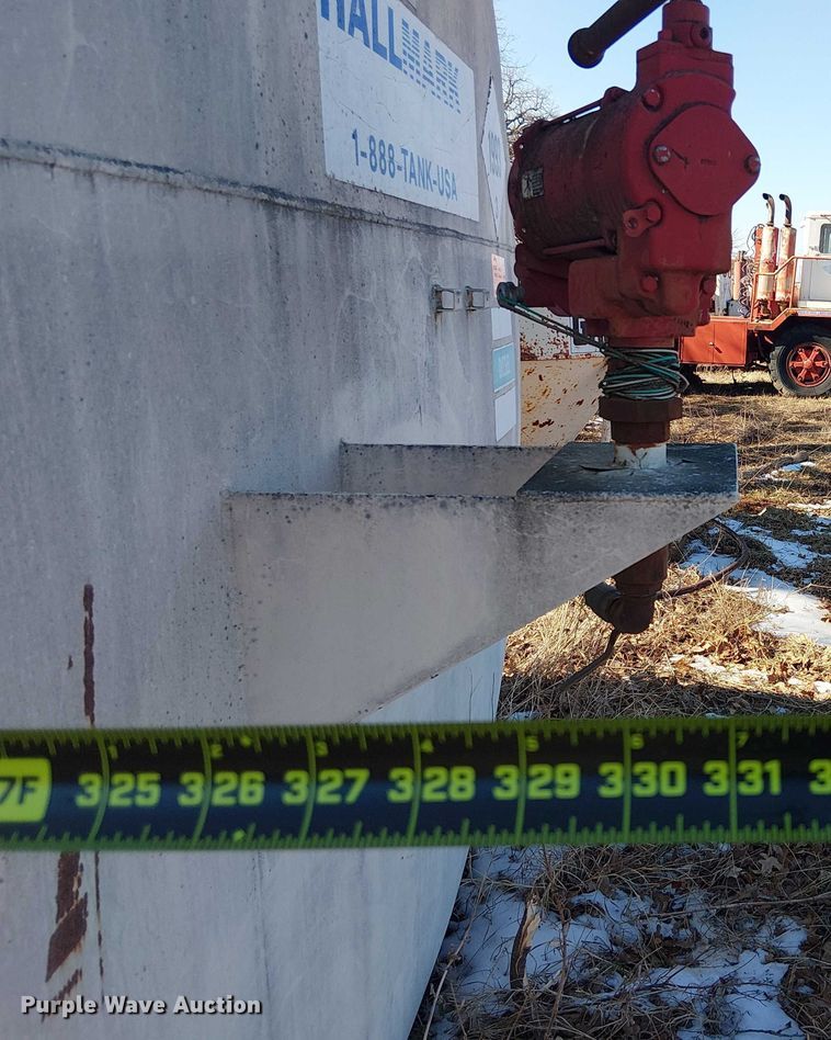 image for item EE1440 Hallmark fuel tank