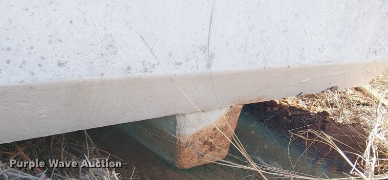 image for item EE1441 Concrete fuel tank