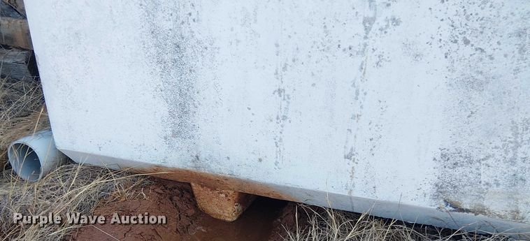 image for item EE1441 Concrete fuel tank