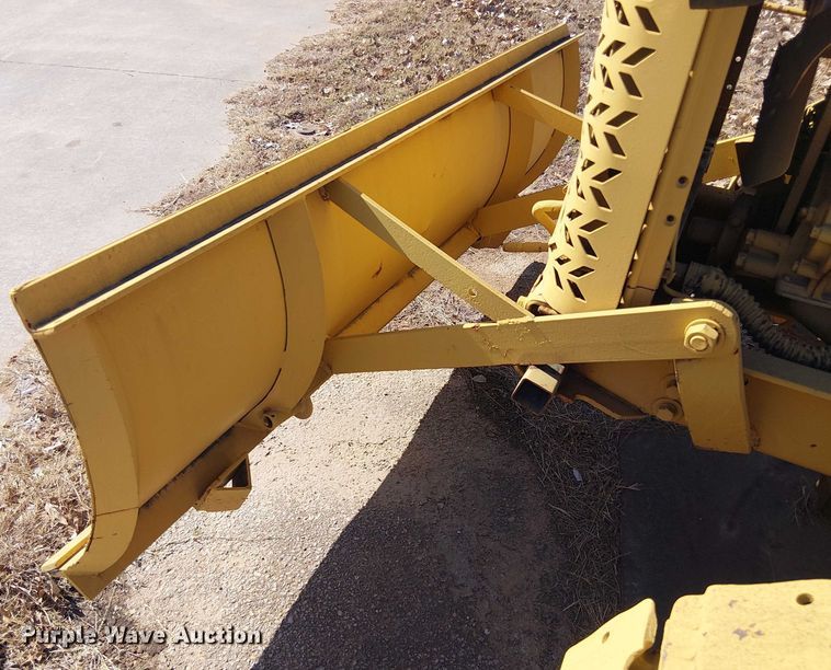 image for item EE1448 Cletrac Crawler dozer