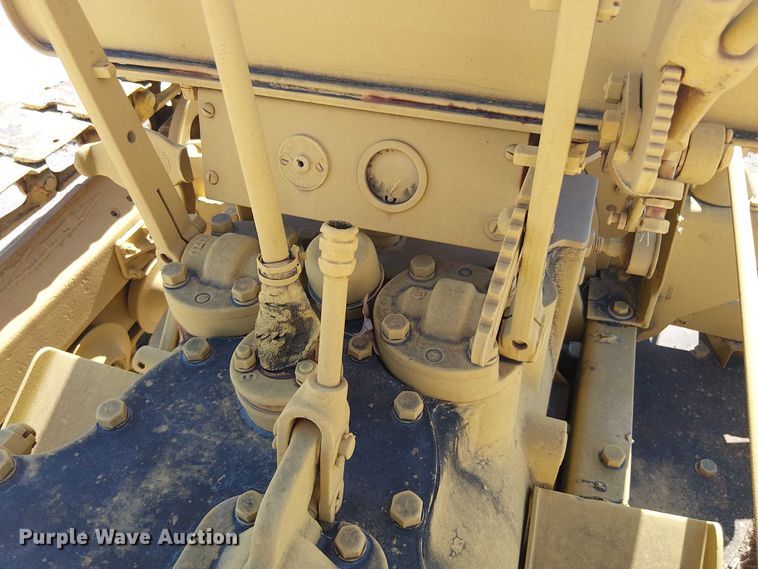 image for item EE1448 Cletrac Crawler dozer