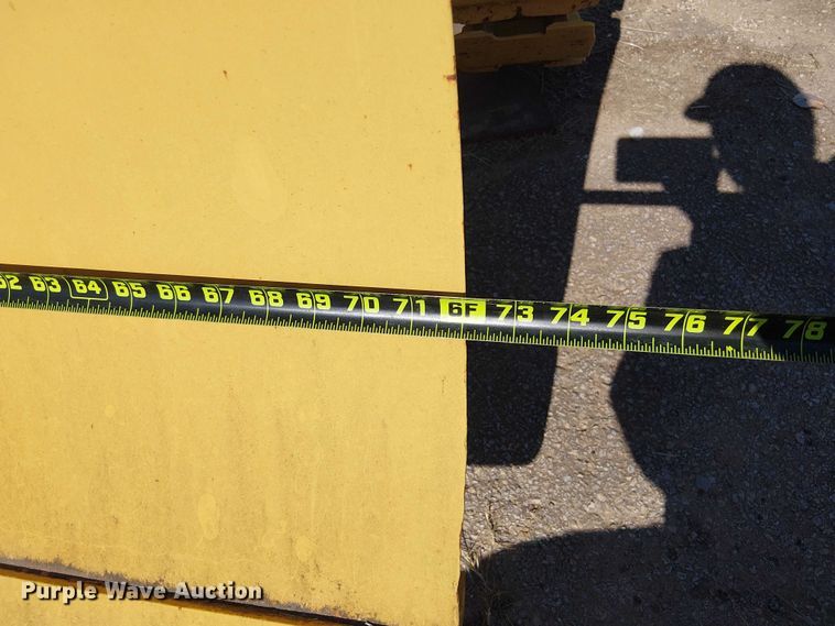 image for item EE1448 Cletrac Crawler dozer