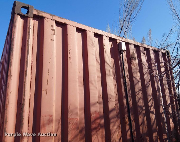 image for item EE1449 1978 Uni-Flex shipping container