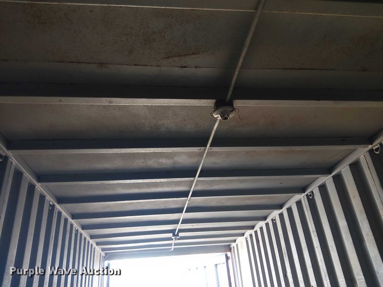 image for item EE1449 1978 Uni-Flex shipping container