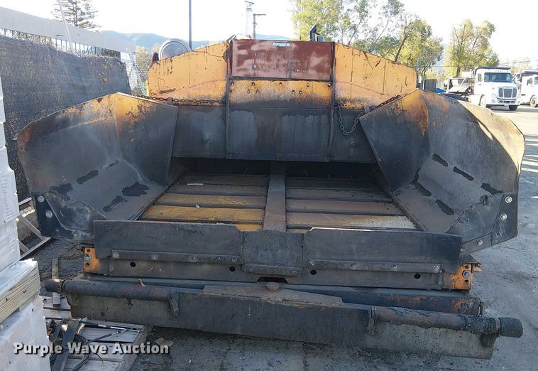 image for item EE5123 2011 LeeBoy 8500B paver