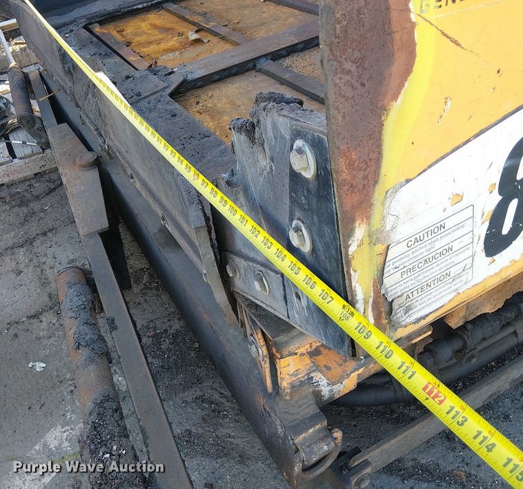 image for item EE5123 2011 LeeBoy 8500B paver