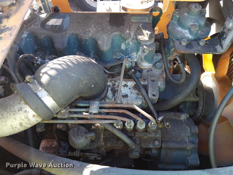 image for item EE5123 2011 LeeBoy 8500B paver