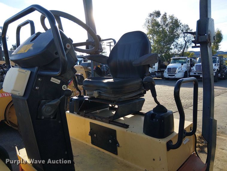 image for item EE5124 Dynapac CC1200 double drum vibratory roller