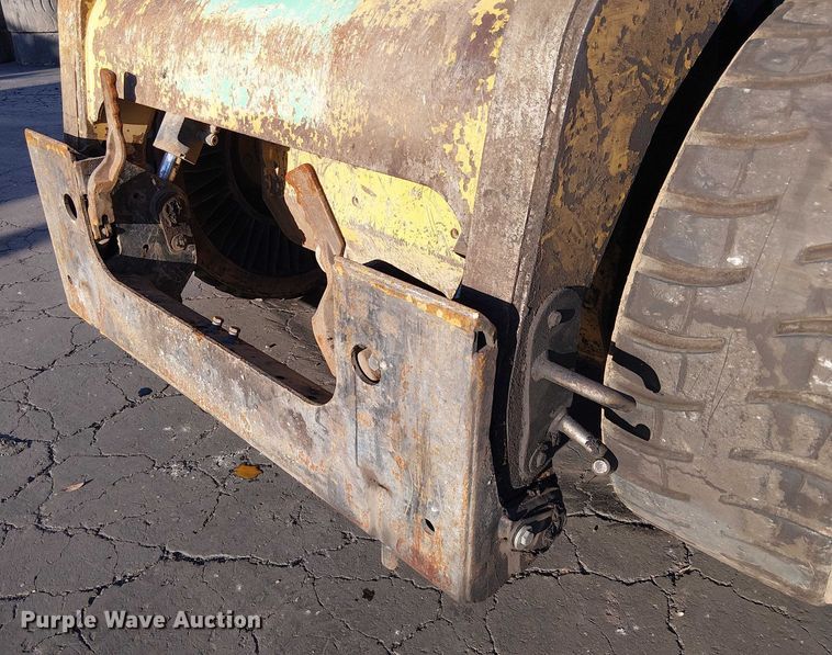 image for item EE5125 2012 Caterpillar 262C skid steer loader