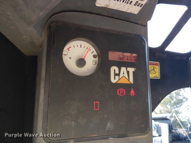 image for item EE5125 2012 Caterpillar 262C skid steer loader