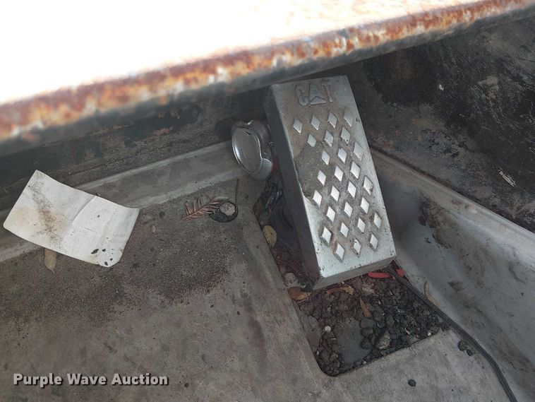 image for item EE5125 2012 Caterpillar 262C skid steer loader