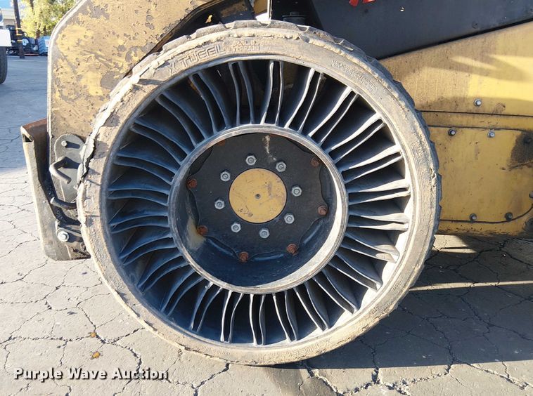 image for item EE5125 2012 Caterpillar 262C skid steer loader