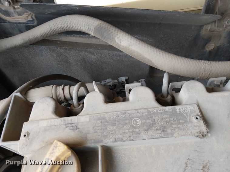 image for item EE5136 2012 JLG 600AJ boom lift