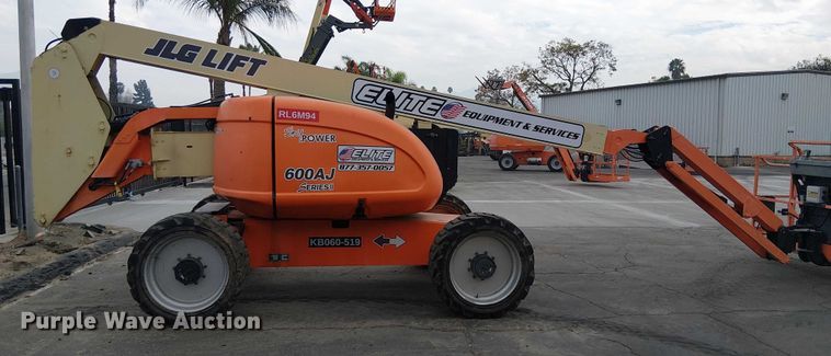 image for item EE5137 2013 JLG 600AJ boom lift