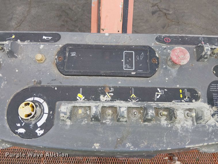 image for item EE5137 2013 JLG 600AJ boom lift