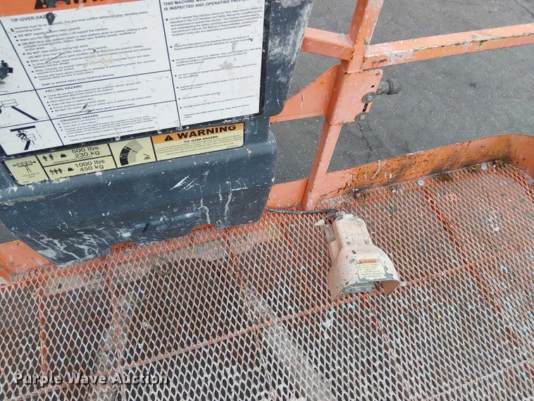 image for item EE5137 2013 JLG 600AJ boom lift