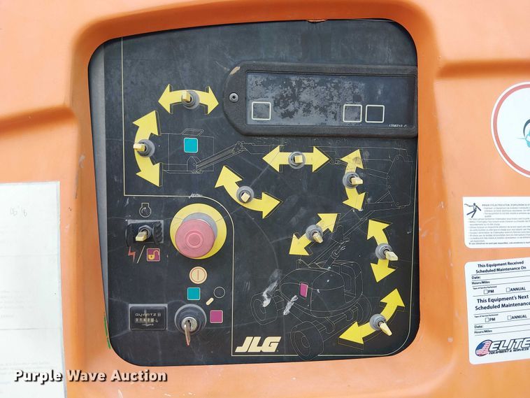 image for item EE5137 2013 JLG 600AJ boom lift