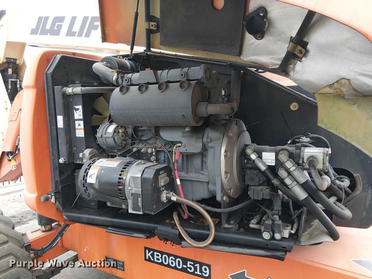 image for item EE5137 2013 JLG 600AJ boom lift