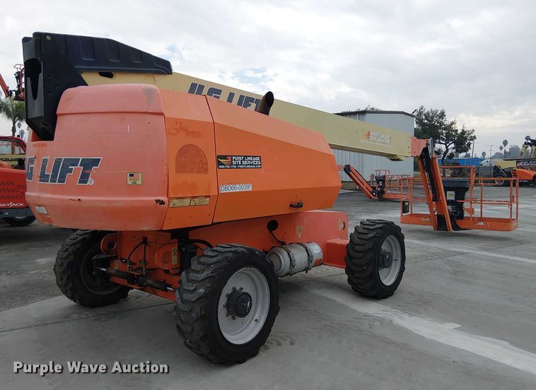 image for item EE5138 2015 JLG 660SJ boom lift