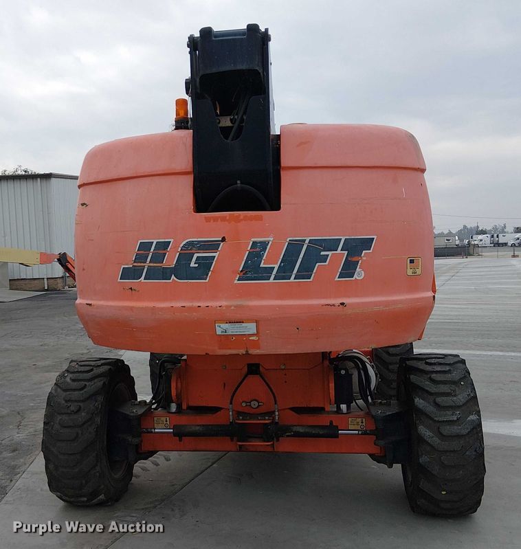 image for item EE5138 2015 JLG 660SJ boom lift