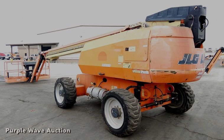 image for item EE5139 2015 JLG 660SJ boom lift