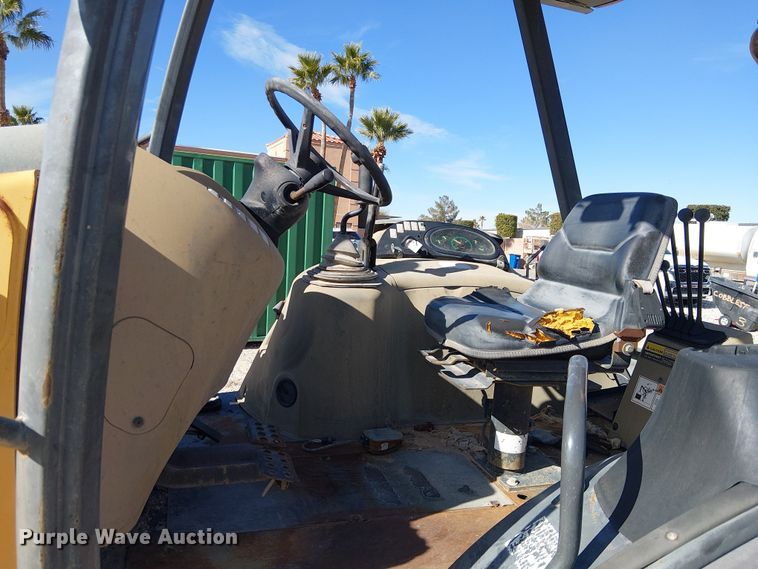 image for item EE5141 2005 Case 580M Series 2 backhoe