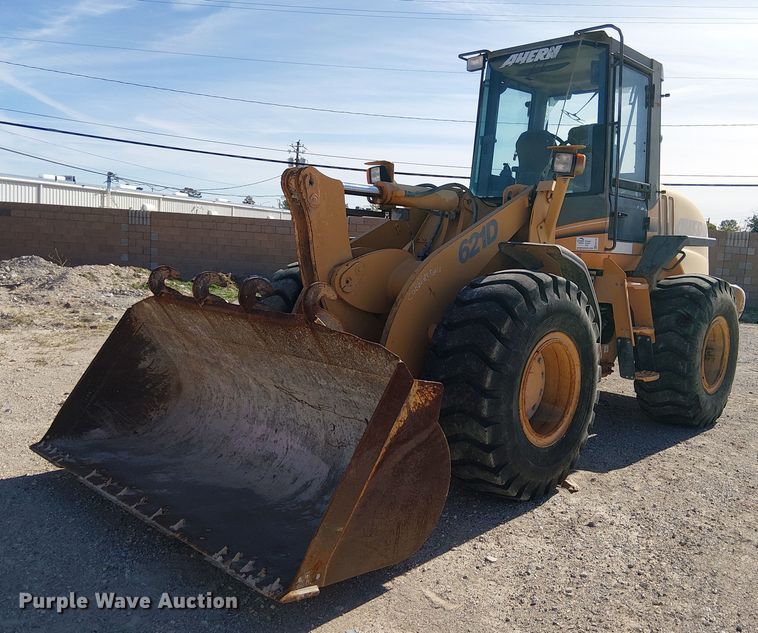 image for item EE5142 2005 Case 621D wheel loader