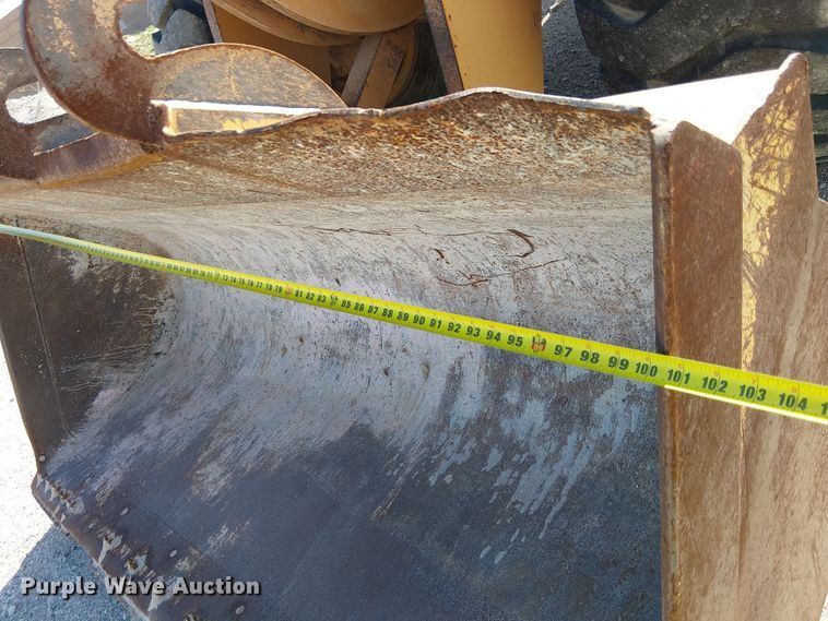 image for item EE5142 2005 Case 621D wheel loader