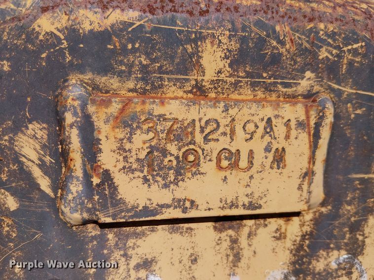 image for item EE5142 2005 Case 621D wheel loader