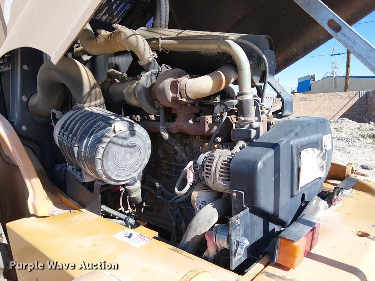 image for item EE5142 2005 Case 621D wheel loader