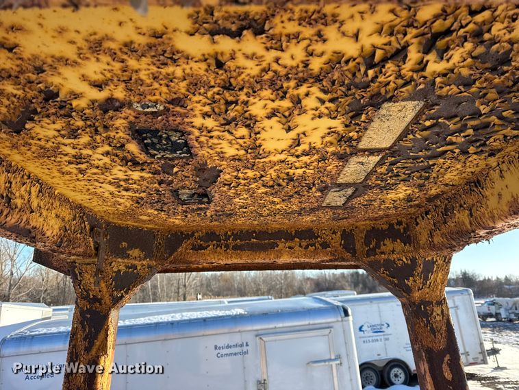 image for item EF2362 Caterpillar 951C track loader