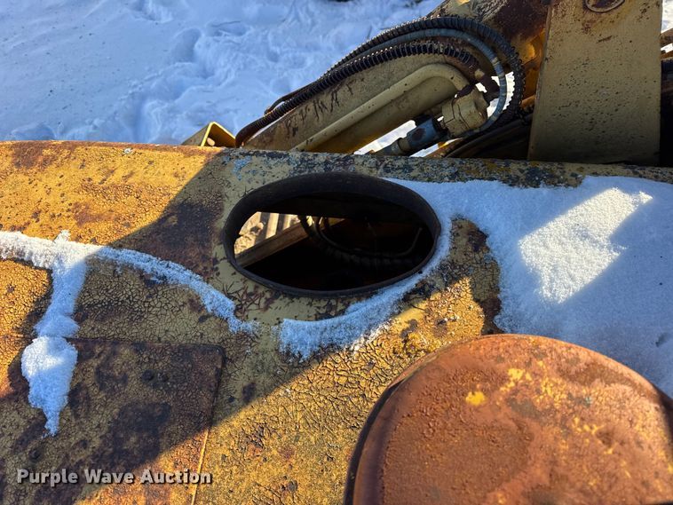 image for item EF2362 Caterpillar 951C track loader