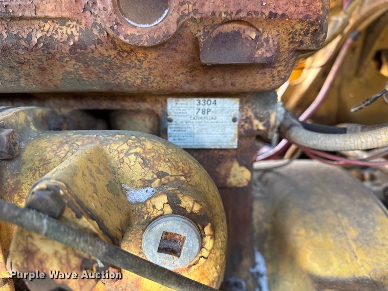 image for item EF2362 Caterpillar 951C track loader