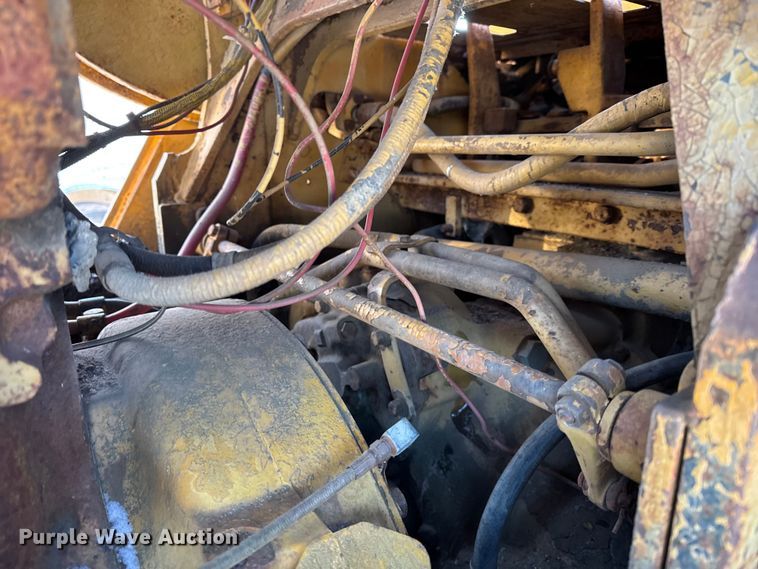 image for item EF2362 Caterpillar 951C track loader